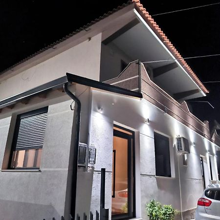 Guesthouse Aurel بيرات المظهر الخارجي الصورة