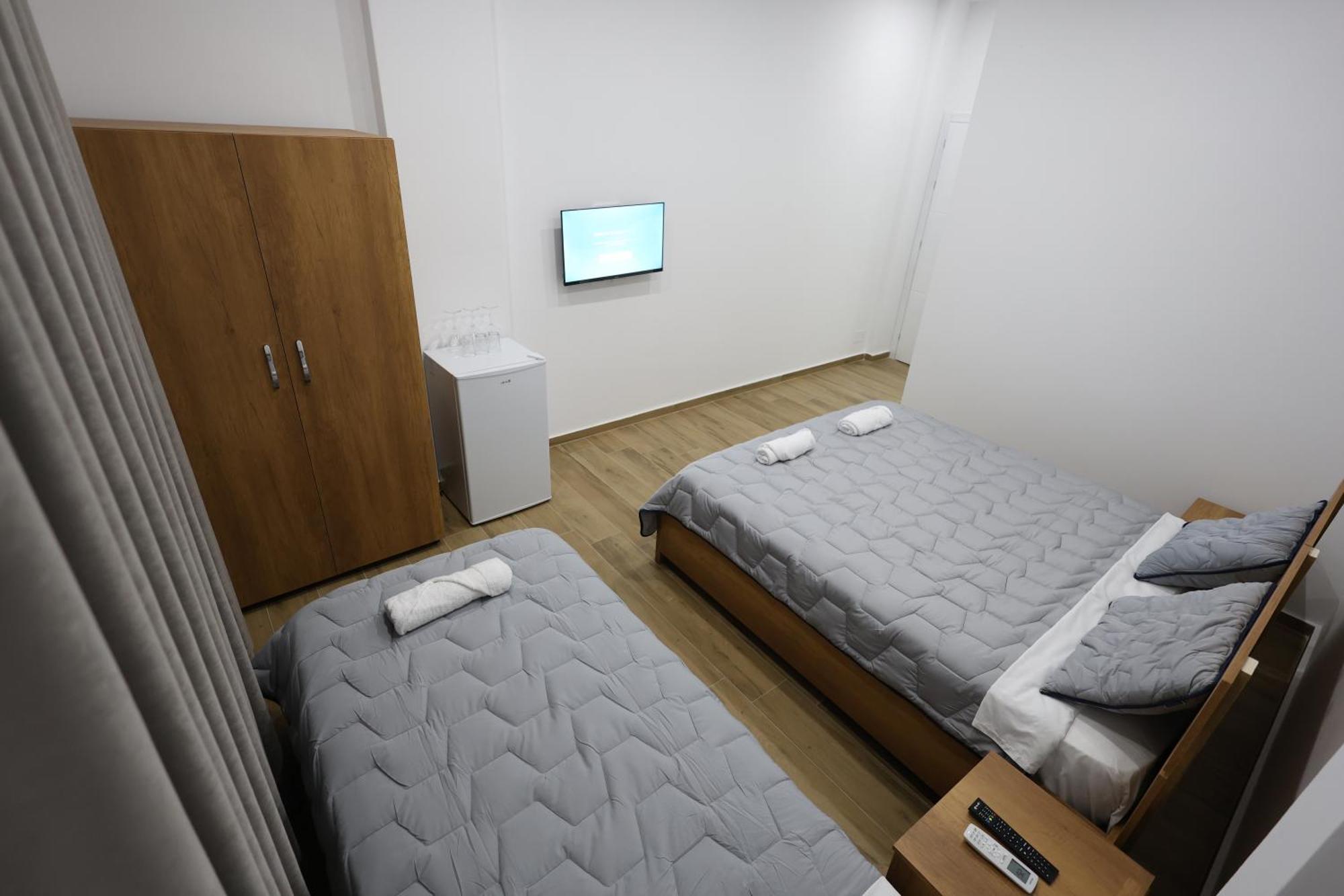 Guesthouse Aurel بيرات المظهر الخارجي الصورة