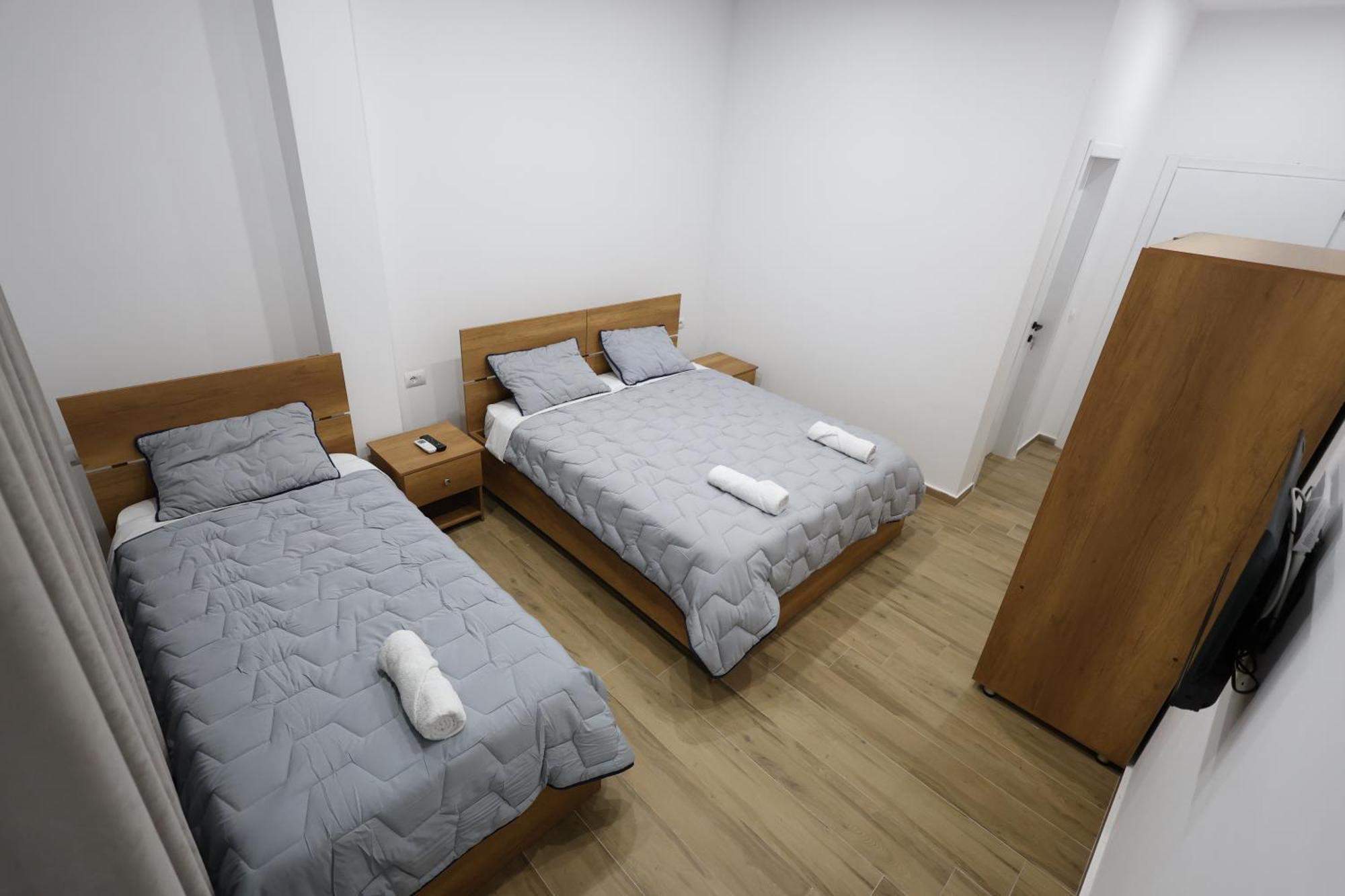 Guesthouse Aurel بيرات المظهر الخارجي الصورة