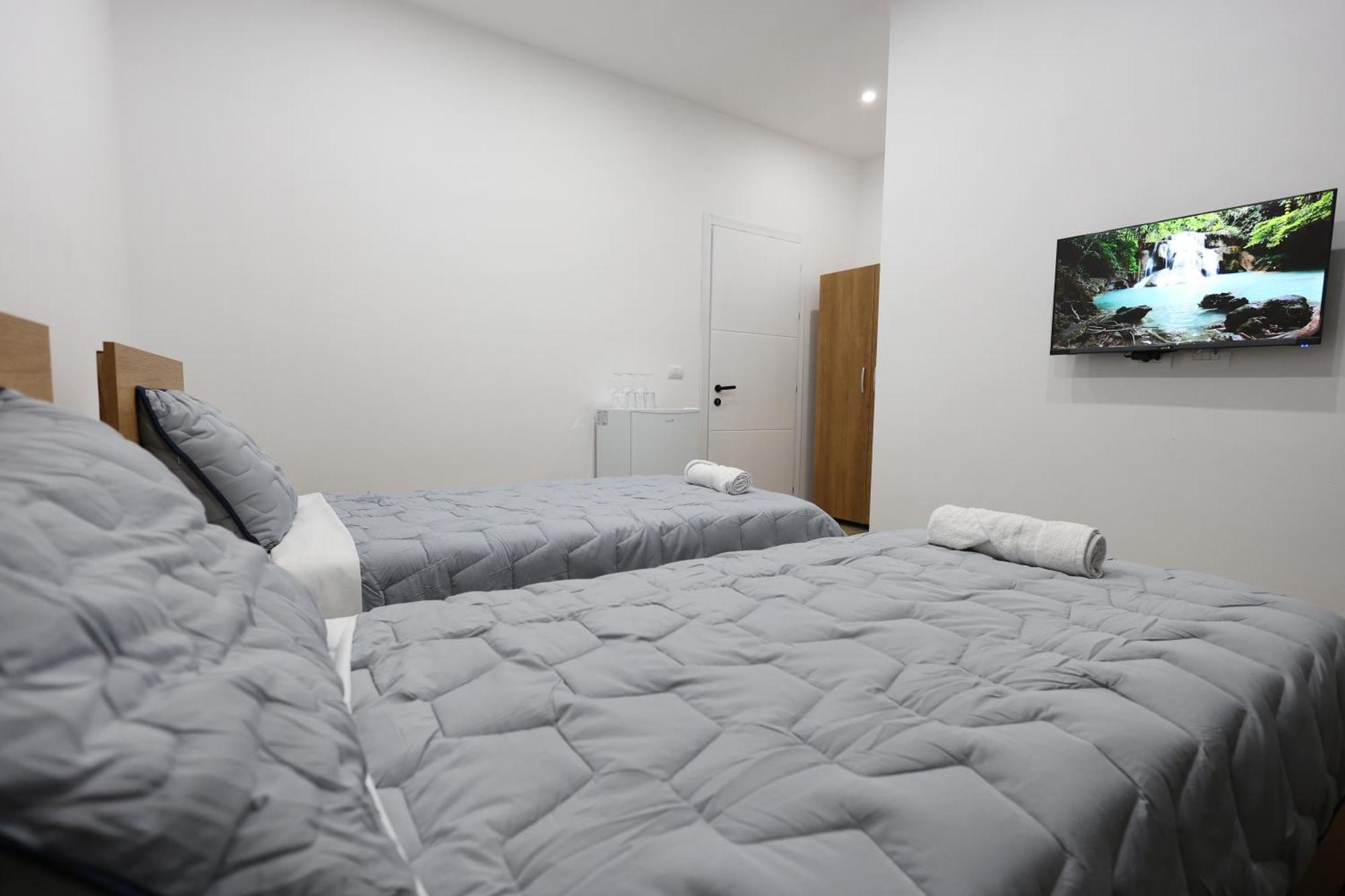 Guesthouse Aurel بيرات المظهر الخارجي الصورة